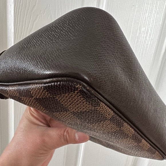 ***100% AUTHENTIC*** Louis Vuitton Damier Ebene Trousse Pochette (MIF) - Picture 7 of 9